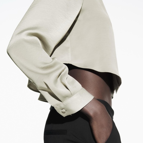 Zara cropped blouse satin effect - Picture 2 of 8
